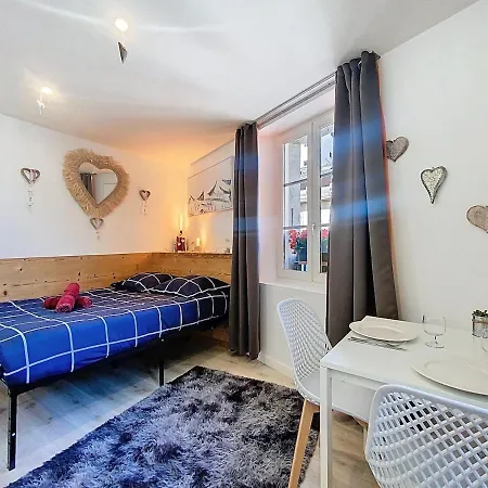 Petit Star Hyper Centre Шамони