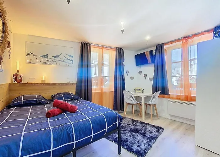 Petit Star Hyper Centre Chamonix